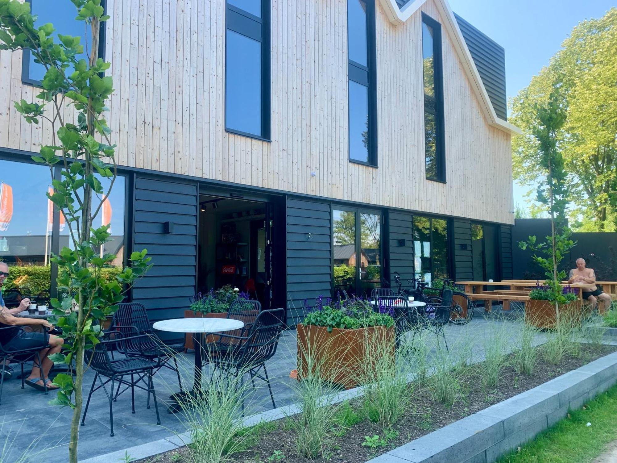 Tiny Haus Auszeit Am See Lathum Luaran gambar